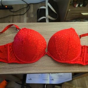 Very Sexy Victoria's Secret Red Bra 36DD